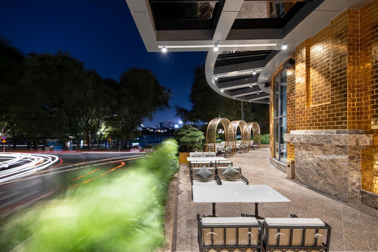 Dolce By Wyndham Hanoi Golden Lake Esterno foto
